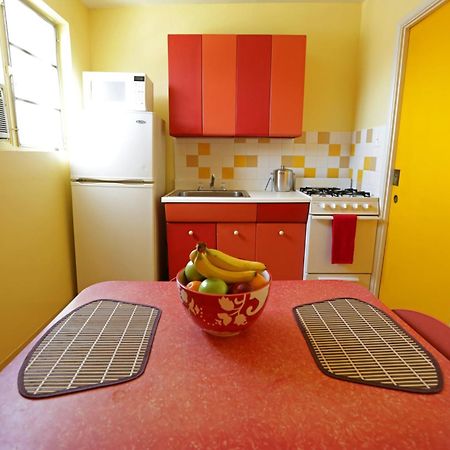 Banana Bungalow Hollywood Hotel & Hostel Лос Анджелис Екстериор снимка
