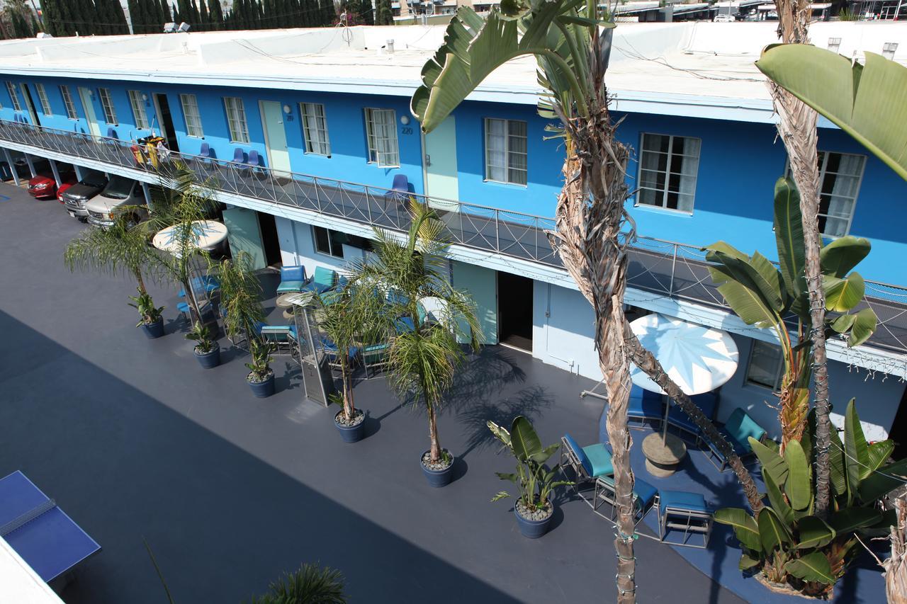 Banana Bungalow Hollywood Hotel & Hostel Лос Анджелис Екстериор снимка
